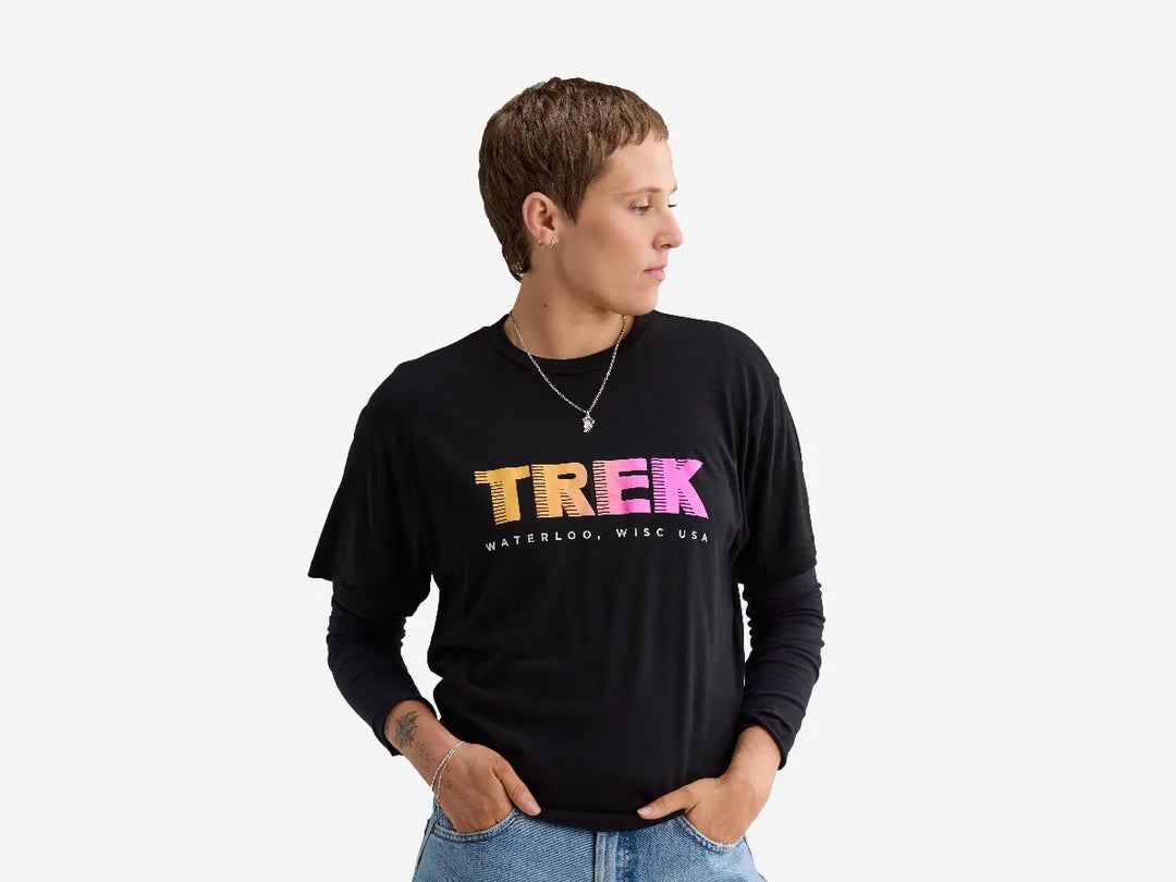 Trek Gradient Logo Tee Small Jet Black Shirt
