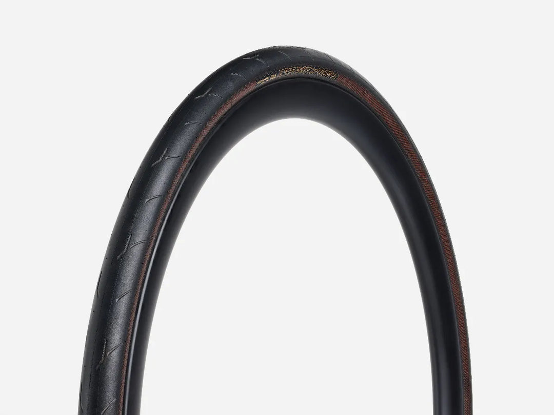 Bontrager Hard-Case Max Pro 700x26c Black Tire