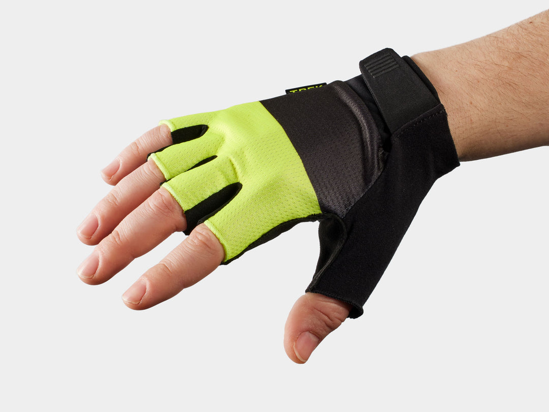 Glove Trek Circuit Medium Radioactive Yellow