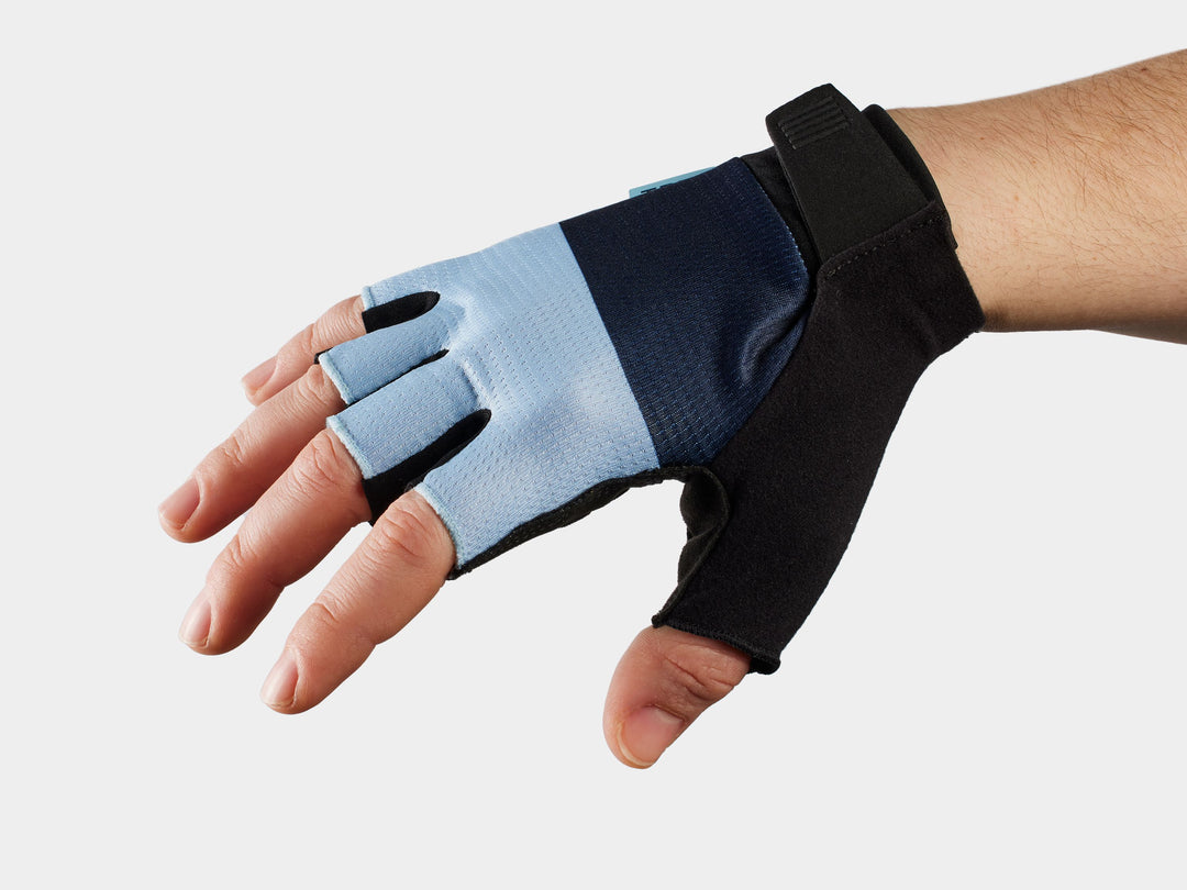 Glove Trek Circuit Medium Dusty Blue