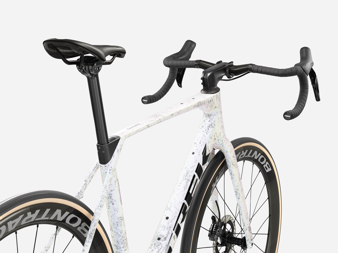 2027 Trek Domane SLR 9 Gen 5 - Shimano Dura-Ace 2x