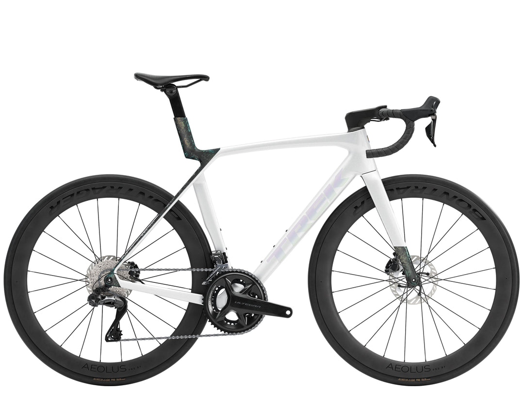 https://media.trekbikes.com/image/upload/MadoneSL7-26-57664-C-Primary.jpg