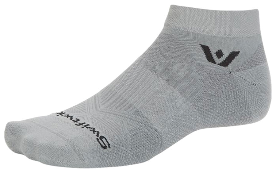 Swiftwick Aspire Ankle Socks - Circuit Pewter Large
