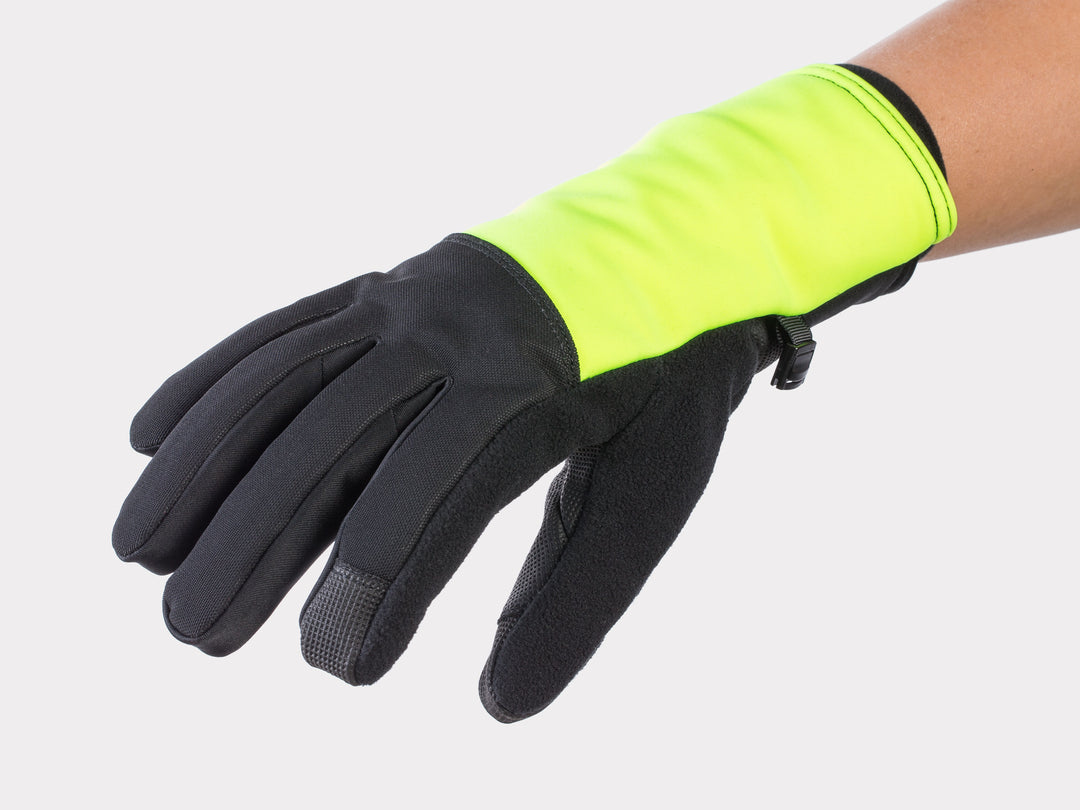 https://media.trekbikes.com/image/upload/VelocisWomensWinterCyclingGlove_24723_B_Primary.jpg